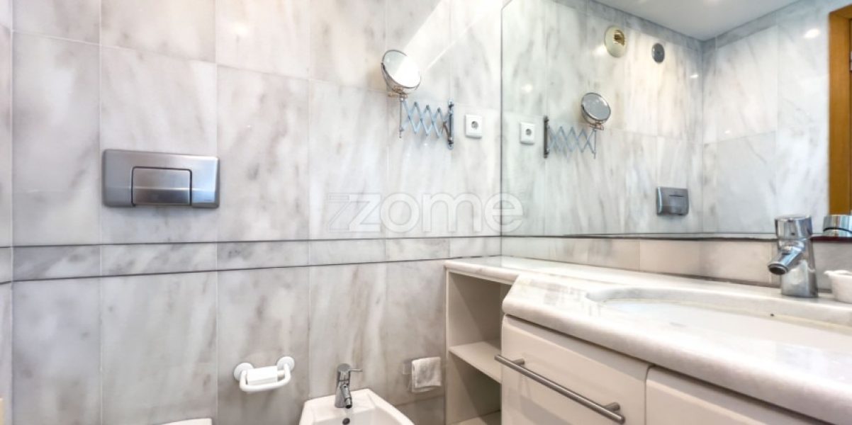 Apartamento T4 Capuchos (12)