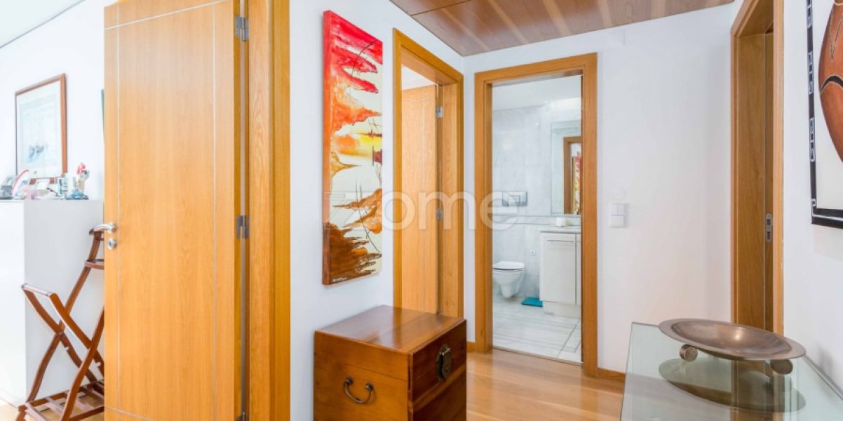 Apartamento T4 Capuchos (13)