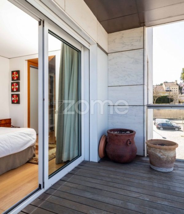 Apartamento T4 Capuchos (2)