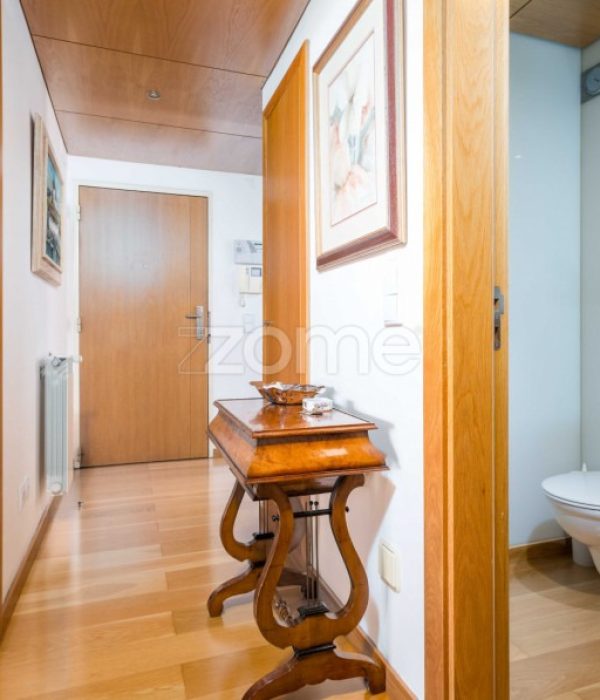 Apartamento T4 Capuchos (22)