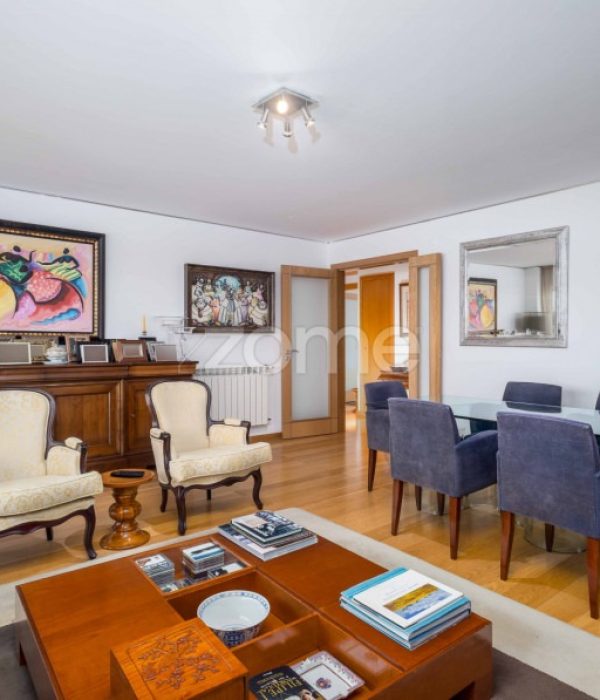 Apartamento T4 Capuchos (28)
