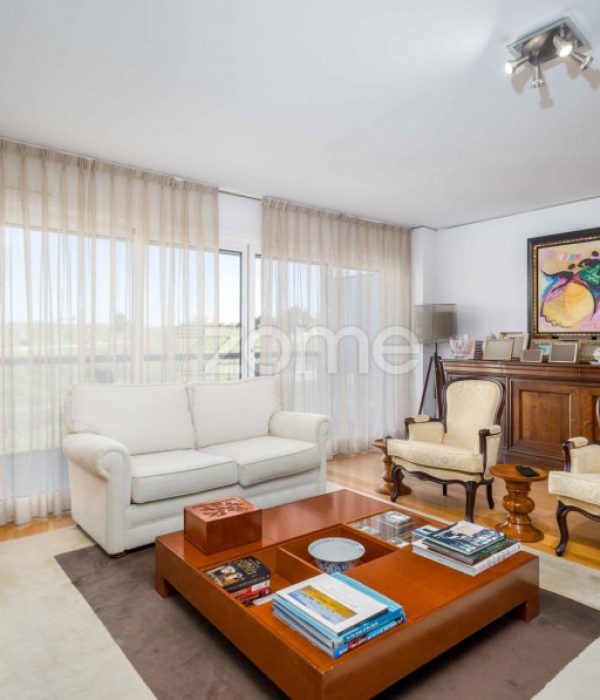 Apartamento T4 Capuchos (30)
