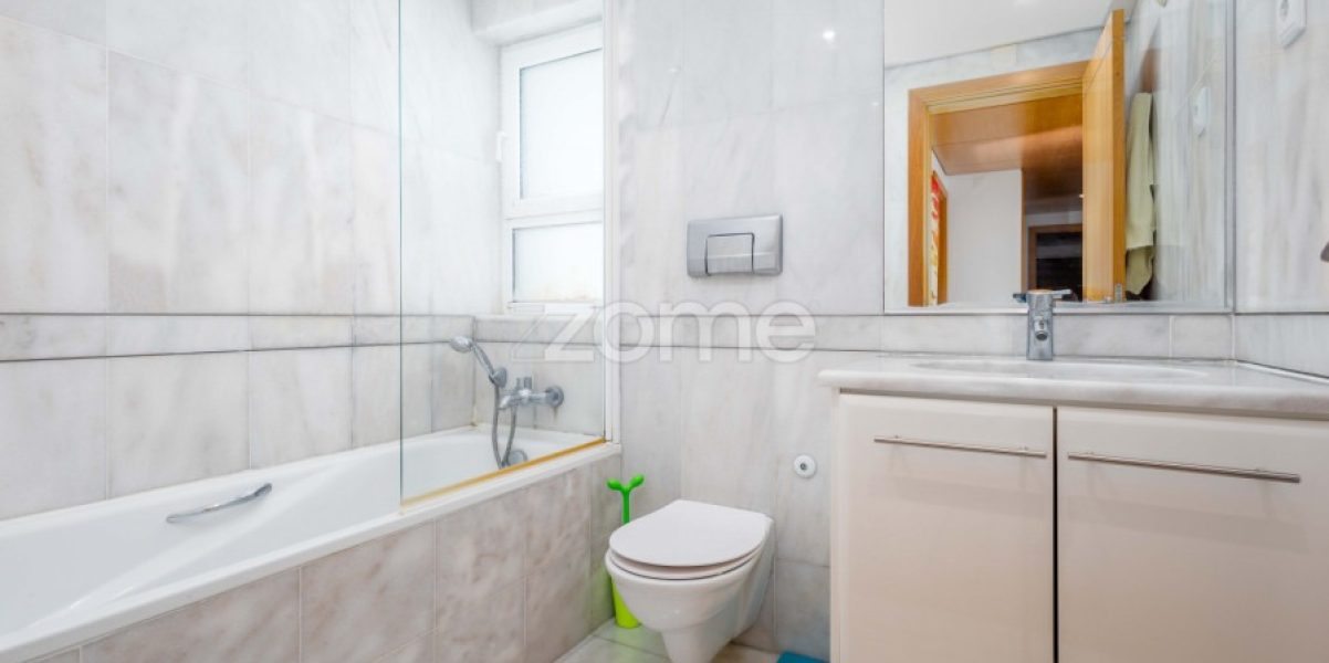 Apartamento T4 Capuchos (43)