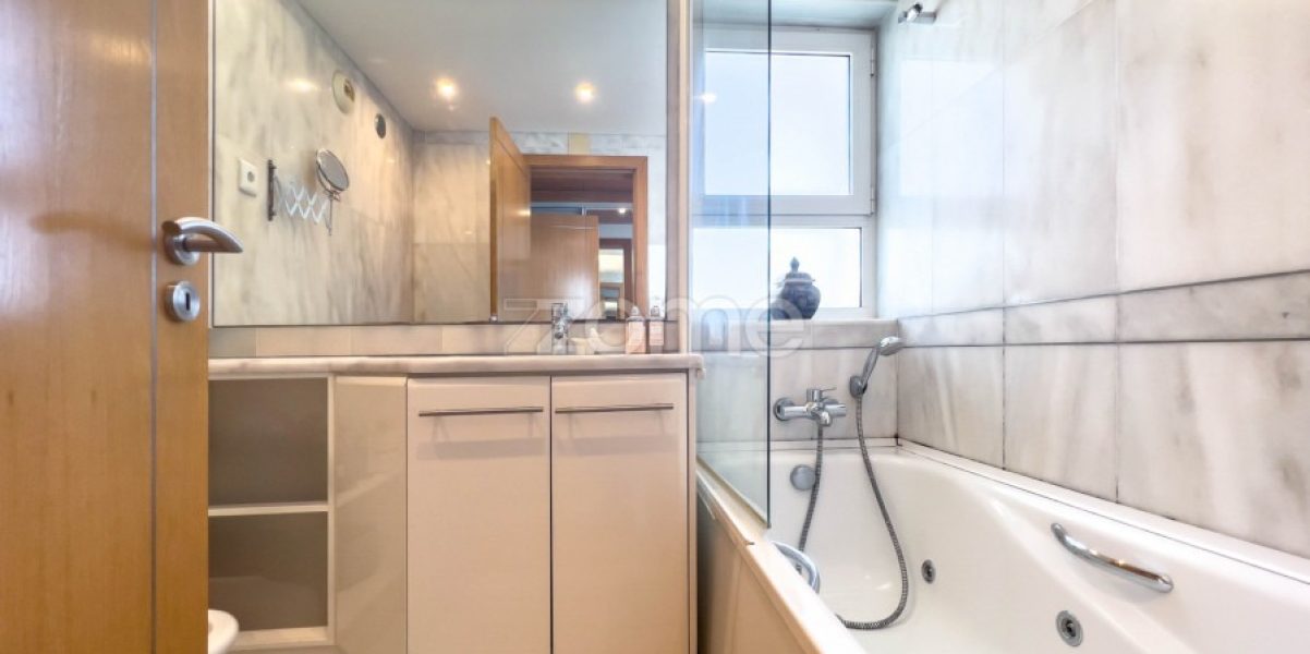 Apartamento T4 Capuchos (6)