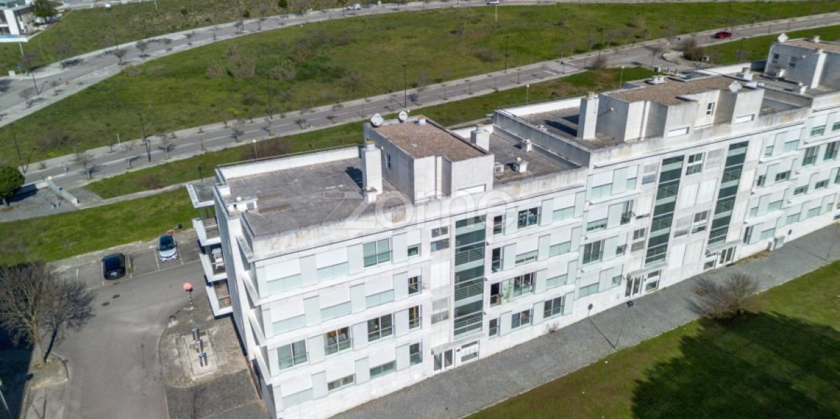 Apartamento T4 Capuchos (8)