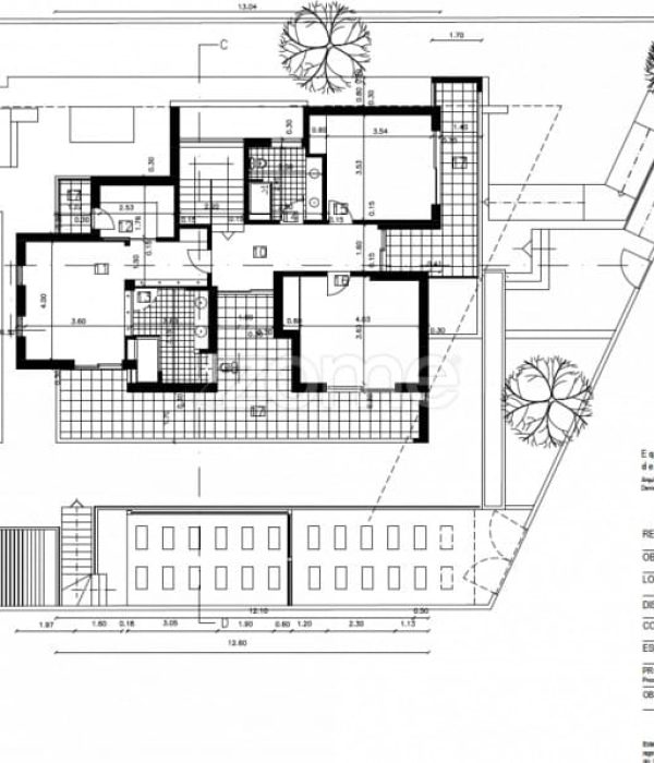 Luxury 4-Bedroom Villa with Pool – Costa da Caparica (23)