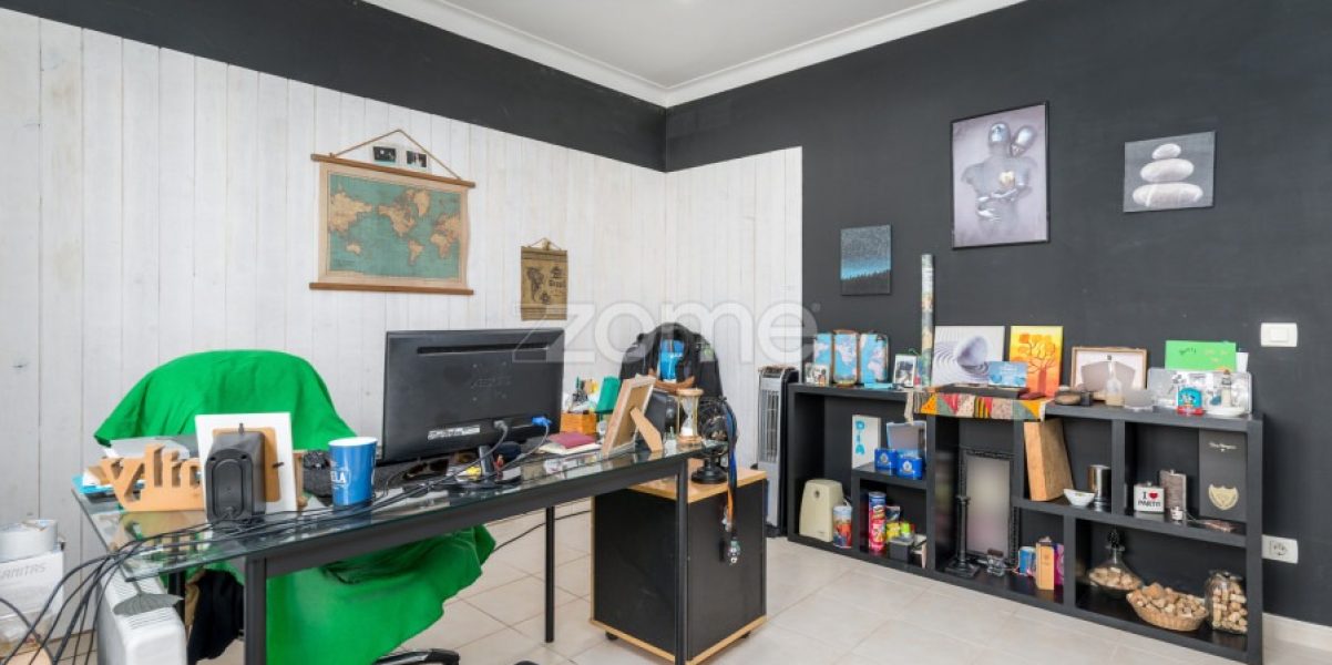 Moradia T3 com piscina em Fazendas de Almeirim (30)