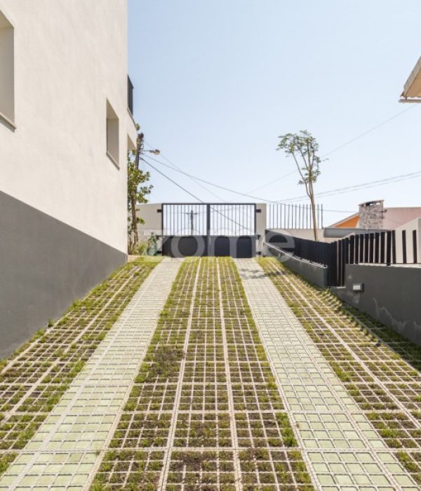 Moradia T4 com Piscina e Jardim no Zambujeiro – Alcabideche (7)