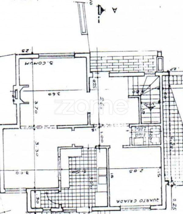 Moradia T4 isolada inserida num lote de 411 m², Parede - Murtal (40)