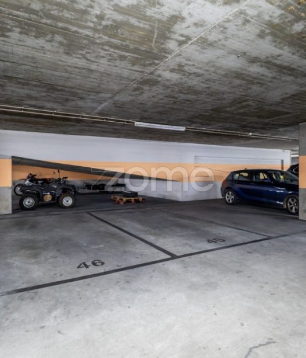 T2 espaçoso na Alta de Lisboa (21)