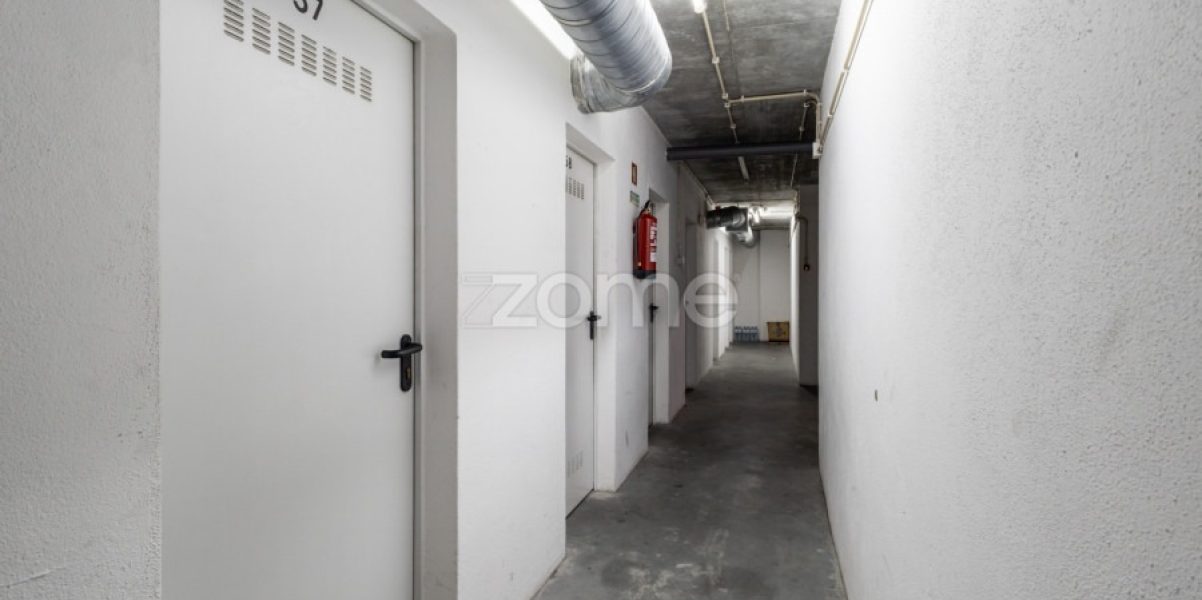 T2 espaçoso na Alta de Lisboa (25)