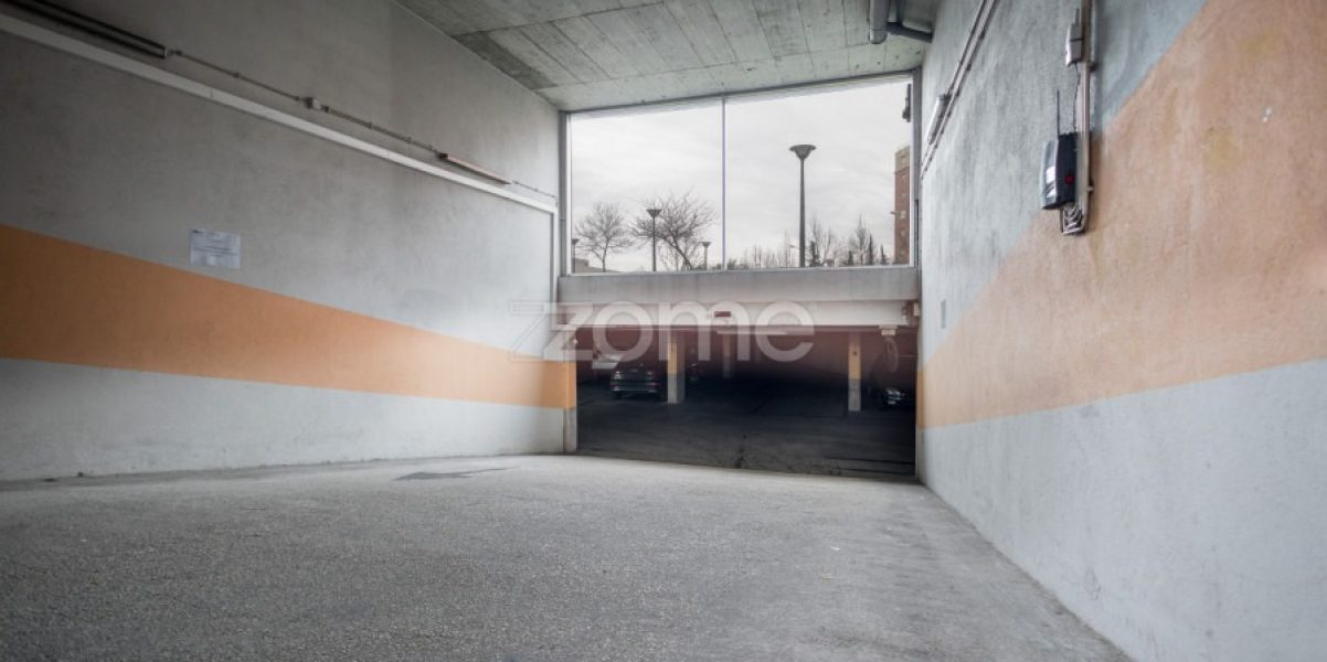 T2 espaçoso na Alta de Lisboa (27)