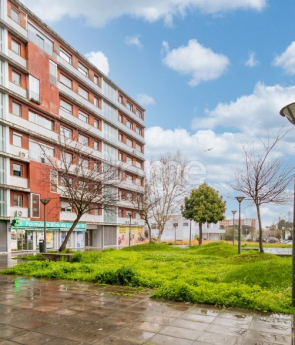 T2 espaçoso na Alta de Lisboa (28)