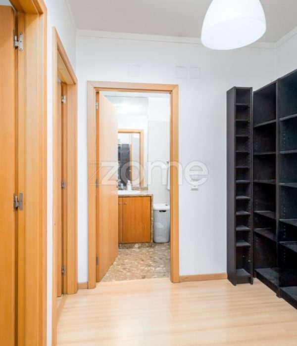 T2 espaçoso na Alta de Lisboa (8)