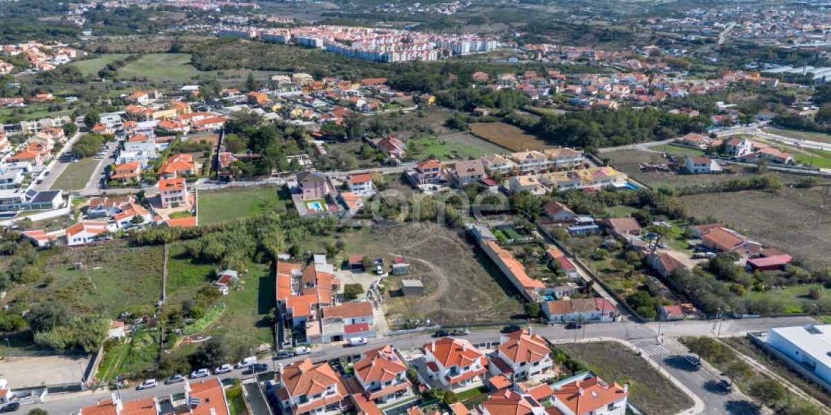 Terreno Urbano com Vista Serra de Sintra — Albarraque (2)